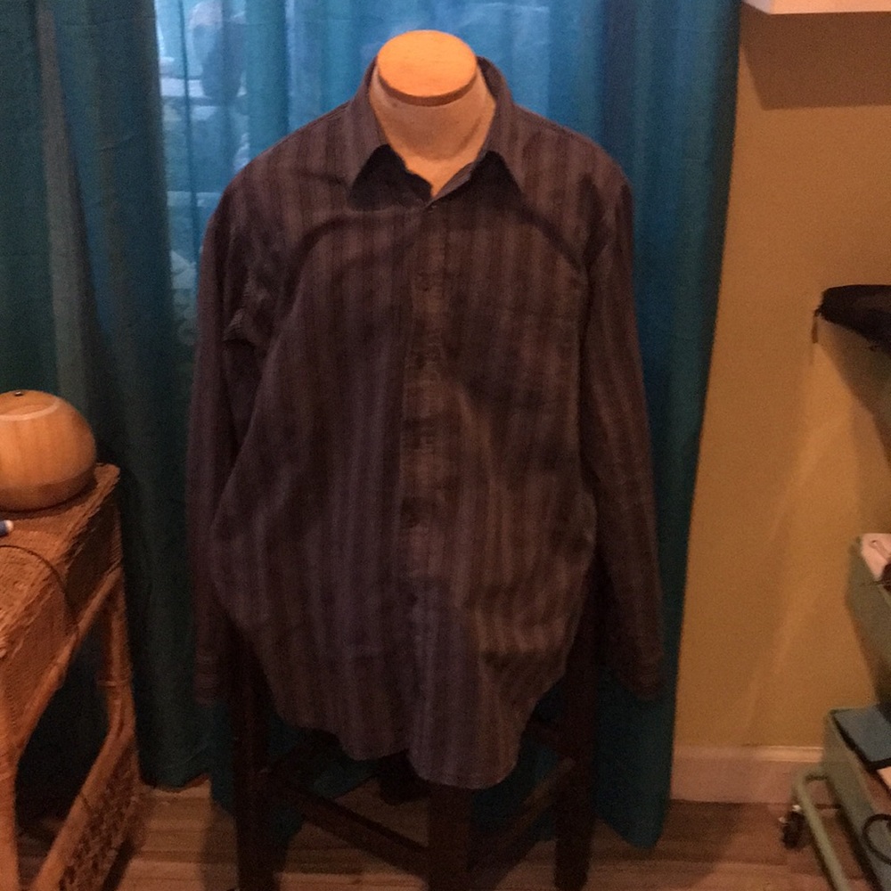 Men's shirt